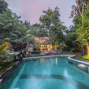 Jero Sebali By Travellink Bali Willa