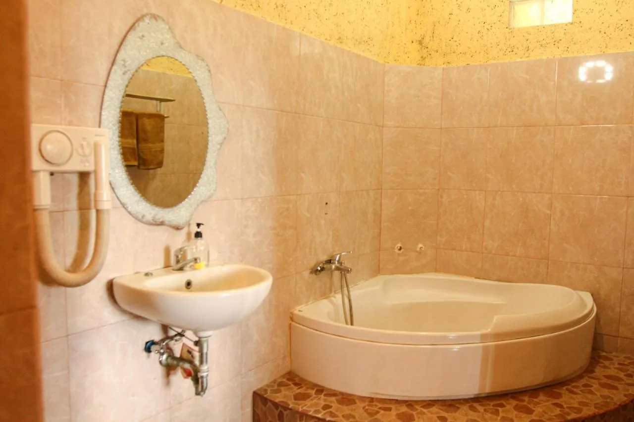 Kubu Sari Ubud Bed & Breakfast
